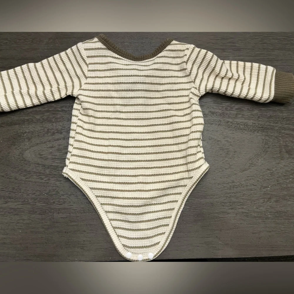 3-6 month Baby Boy Bundle Polo/Carhartt - Picture 9 of 14